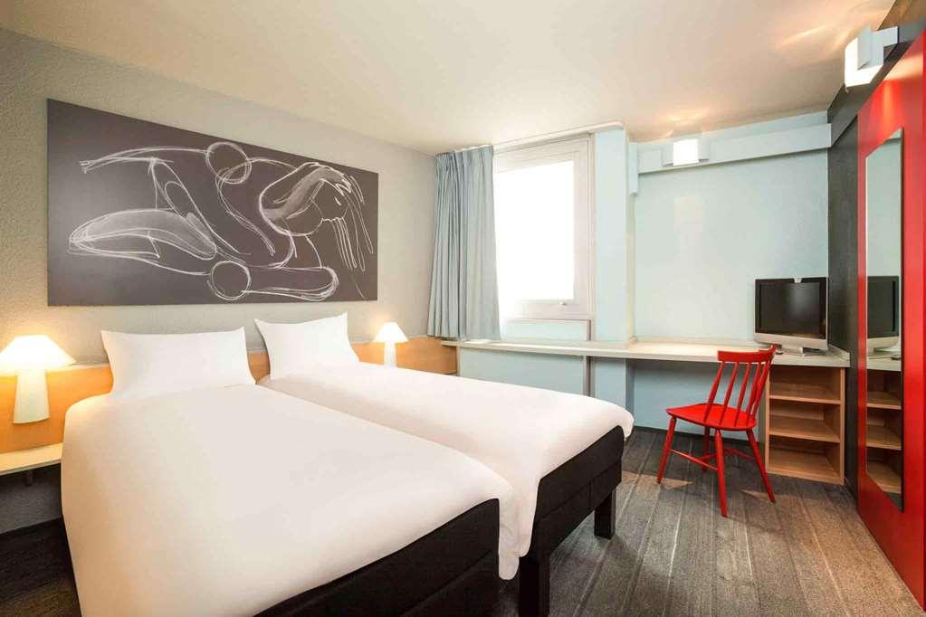 Hotel Ibis Paris Gennevilliers Pokój zdjęcie