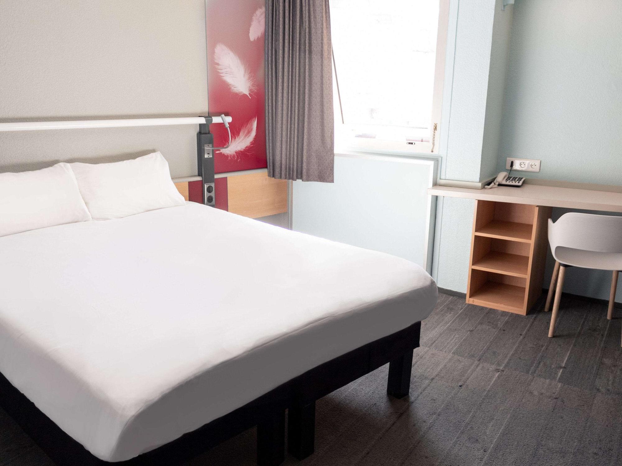 Hotel Ibis Paris Gennevilliers Zewnętrze zdjęcie