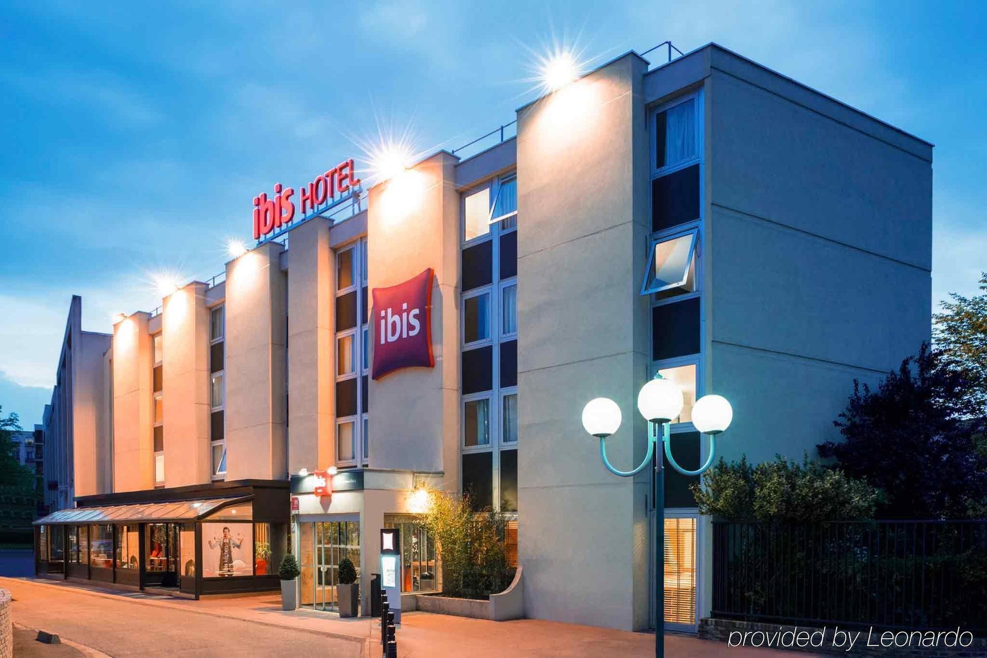 Hotel Ibis Paris Gennevilliers Zewnętrze zdjęcie
